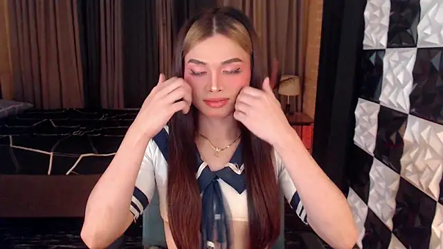 BigCockMaxineTS online show from 16, 11, 2025