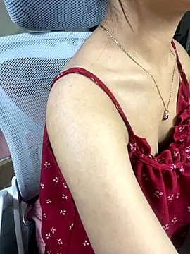 Snapshot of Mina048 chatting on 16, 10, 2025 Mina048 online show from 16, 10, 2025