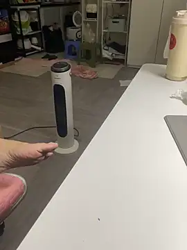 Snapshot of Mina048 chatting on 17, 11, 2025 Mina048 online show from 17, 11, 2025