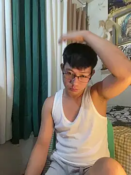 Snapshot of xshyboyx chatting on 21, 6, 2026 xshyboyx online show from 21, 6, 2026