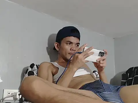 Natsboii online show from 15, 4, 2026