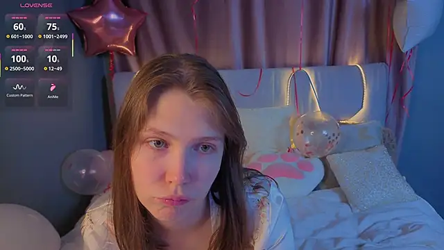 BeatrixCarIeton online show from 4, 10, 2025