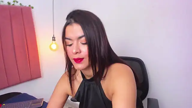 Snapshot of ana_foxi chatting on 28, 5, 2026 ana foxi online show from 28, 5, 2026