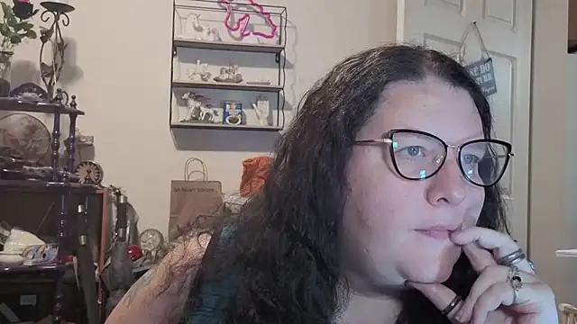 Snapshot of emberlynnix chatting on 15, 9, 2025 emberlynnix online show from 15, 9, 2025