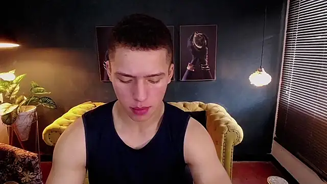 Snapshot of deivid_parker chatting on 1, 10, 2025 deivid parker online show from 1, 10, 2025