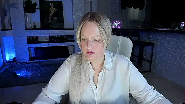 Snapshot of MariemLui chatting on 27, 9, 2025 MariemLui online show from 27, 9, 2025