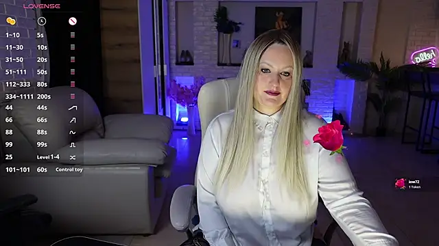 Snapshot of MariemLui chatting on 17, 5, 2026 MariemLui online show from 17, 5, 2026