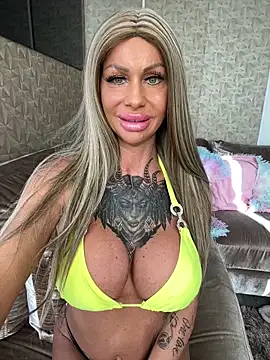 Snapshot of dutchbarbie chatting on 30, 4, 2026 dutchbarbie online show from 30, 4, 2026