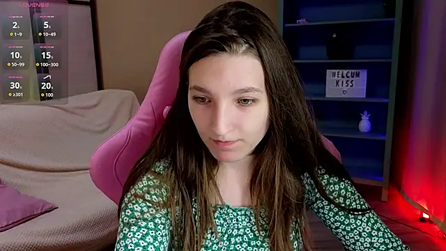 Mia Myles online show from 30, 9, 2025