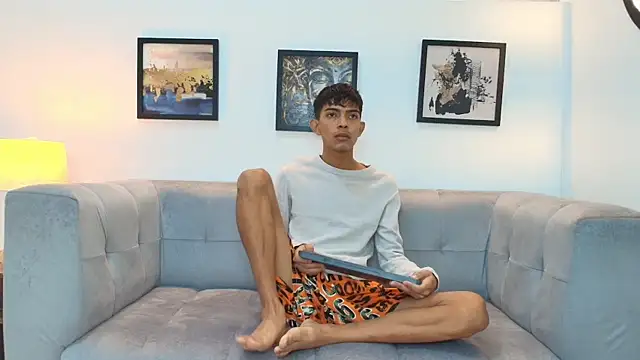 PRETTY SEX1 online show from 16, 12, 2025