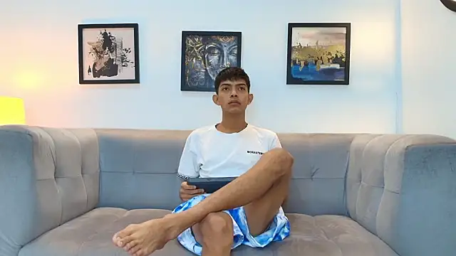 PRETTY SEX1 online show from 17, 1, 2026