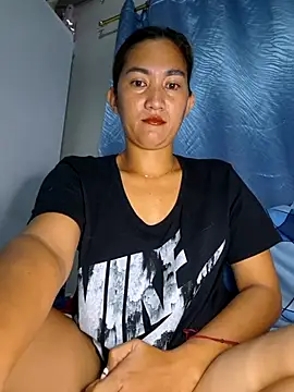Snapshot of lustlushlady6 chatting on 5, 10, 2025 lustlushlady6 online show from 5, 10, 2025
