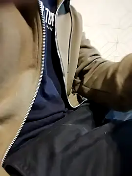 boy8540 online show from 1, 4, 2026