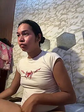 Snapshot of youryummybaby chatting on 8, 2, 2026 youryummybaby online show from 8, 2, 2026