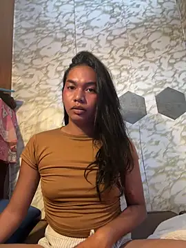 Snapshot of youryummybaby chatting on 11, 3, 2026 youryummybaby online show from 11, 3, 2026