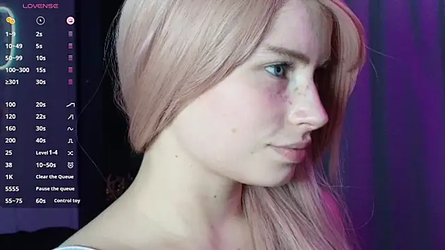 PieraMarch online show from 10, 10, 2025