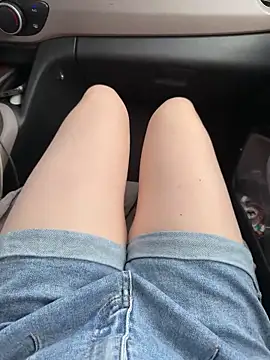 Meii-meyy online show from 24, 9, 2025