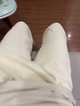 Meii-meyy online show from 13, 11, 2025