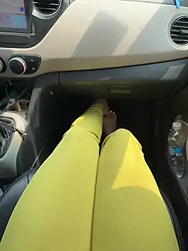 Snapshot of Meii-meyy chatting on 22, 3, 2026 Meii-meyy online show from 22, 3, 2026