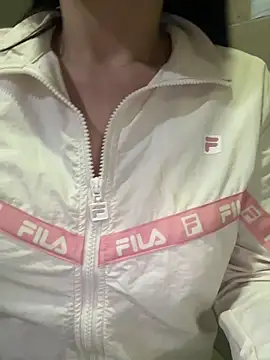 Snapshot of Meii-meyy chatting on 23, 3, 2026 Meii-meyy online show from 23, 3, 2026