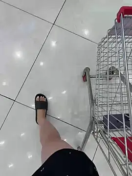 Snapshot of Meii-meyy chatting on 29, 3, 2026 Meii-meyy online show from 29, 3, 2026