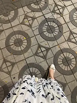 Snapshot of Meii-meyy chatting on 16, 4, 2026 Meii-meyy online show from 16, 4, 2026