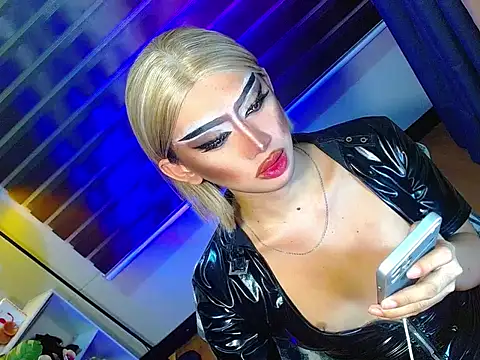 Snapshot of Queen_yasii_88 chatting on 2, 2, 2026 Queen yasii 88 online show from 2, 2, 2026