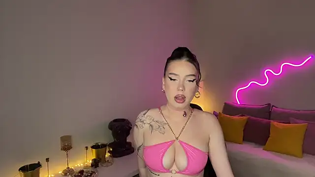 Snapshot of mistress_of_hearts chatting on 24, 5, 2026 mistress of hearts online show from 24, 5, 2026