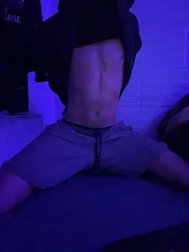 Snapshot of DarkCamBoy chatting on 15, 4, 2026 DarkCamBoy online show from 15, 4, 2026