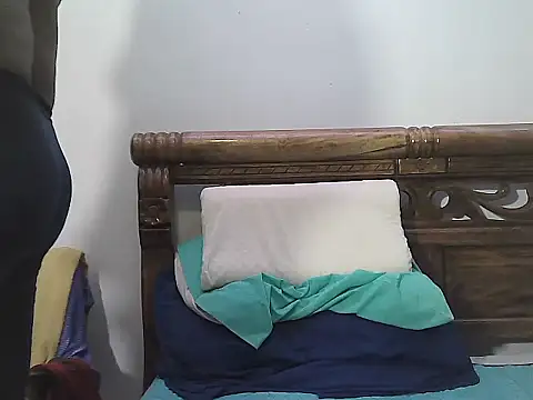 morenocabro10 online show from 16, 9, 2025