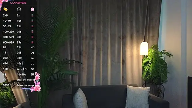 Emmi crystal online show from 8, 4, 2026