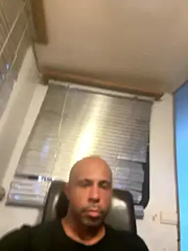 Snapshot of Rcarrasco15 chatting on 14, 4, 2026 Rcarrasco15 online show from 14, 4, 2026