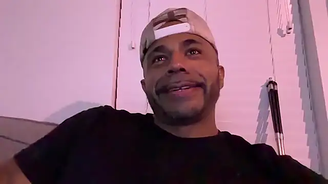 Snapshot of Rcarrasco15 chatting on 3, 6, 2026 Rcarrasco15 online show from 3, 6, 2026