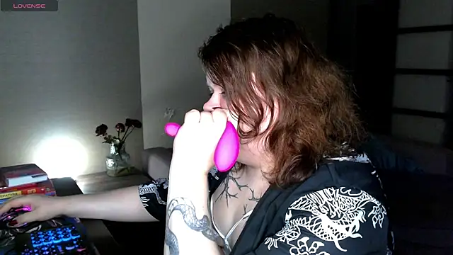 Romy Addams online show from 30, 10, 2025