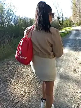 Sandrasweetgirl online show from 7, 4, 2026