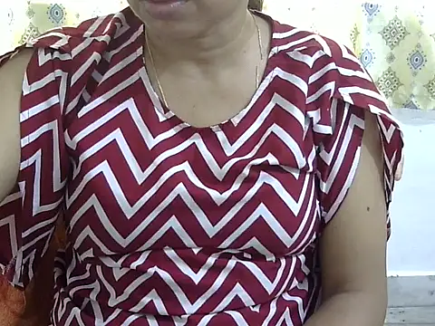 Snapshot of CHAMELI4747 chatting on 30, 4, 2026 CHAMELI4747 online show from 30, 4, 2026