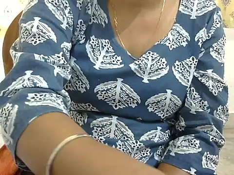 Snapshot of CHAMELI4747 chatting on 30, 5, 2026 CHAMELI4747 online show from 30, 5, 2026