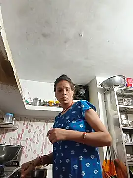 Snapshot of ISHANI-SINGH chatting on 5, 6, 2026 ISHANI-SINGH online show from 5, 6, 2026