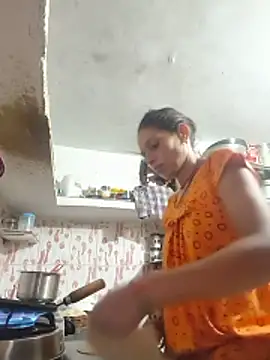 Snapshot of ISHANI-SINGH chatting on 6, 6, 2026 ISHANI-SINGH online show from 6, 6, 2026