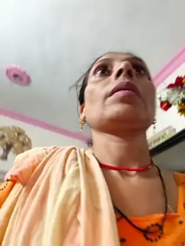 Snapshot of ISHANI-SINGH chatting on 13, 6, 2026 ISHANI-SINGH online show from 13, 6, 2026