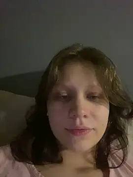 Snapshot of Lunliss chatting on 27, 9, 2025 Lunliss online show from 27, 9, 2025