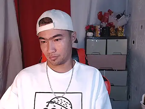 Snapshot of Siege_cum69 chatting on 18, 11, 2025 Siege cum69 online show from 18, 11, 2025