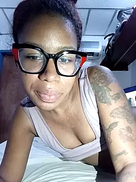 LilithCuban online show from 19, 4, 2026