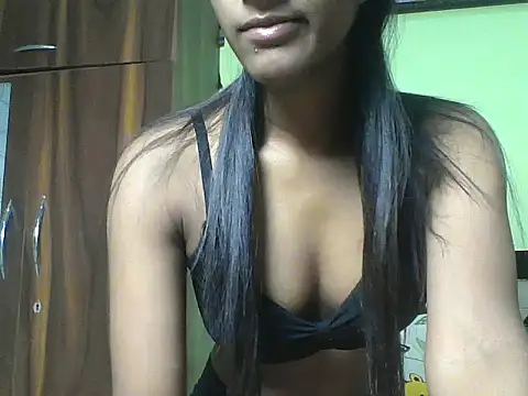 mickle james online show from 17, 10, 2025