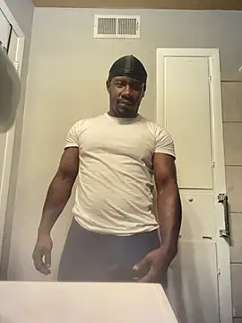 Snapshot of Moneyman5ive chatting on 29, 6, 2026 Moneyman5ive online show from 29, 6, 2026