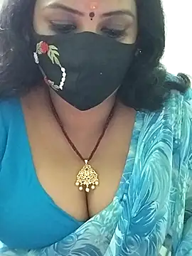 Snapshot of yoga-mithraa chatting on 3, 3, 2026 yoga-mithraa online show from 3, 3, 2026