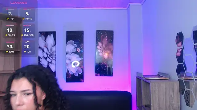 Snapshot of roseefancy chatting on 22, 9, 2025 roseefancy online show from 22, 9, 2025