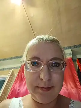 Snapshot of VikaKing chatting on 11, 7, 2026 VikaKing online show from 11, 7, 2026