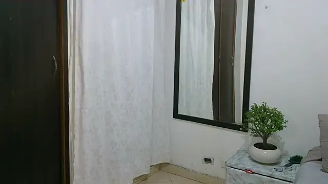 Zendaya11 online show from 12, 9, 2025