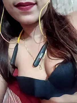 Snapshot of payalsharma95 chatting on 11, 9, 2025 payalsharma95 online show from 11, 9, 2025